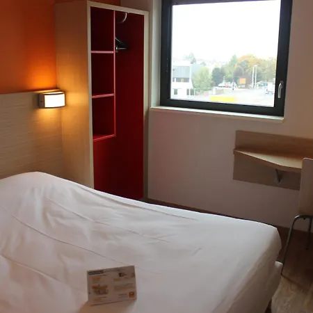 Premiere Classe Centre - Gare 2* オベルネ