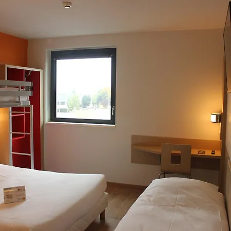 Premiere Classe Centre - Gare فندق