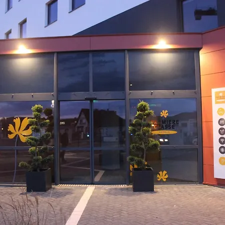 Premiere Classe Centre - Gare ホテル 2*